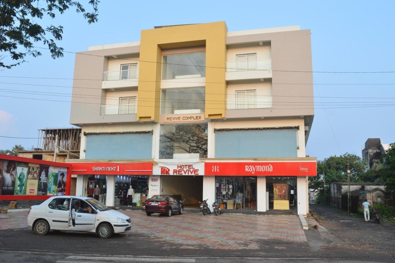 Hotel Revive Veraval Exterior photo